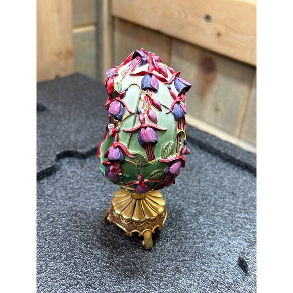 House of Faberge Franklin Mint Egg Jewels in the Garden Hummingbird w/Gold Base - Picture 3 of 10